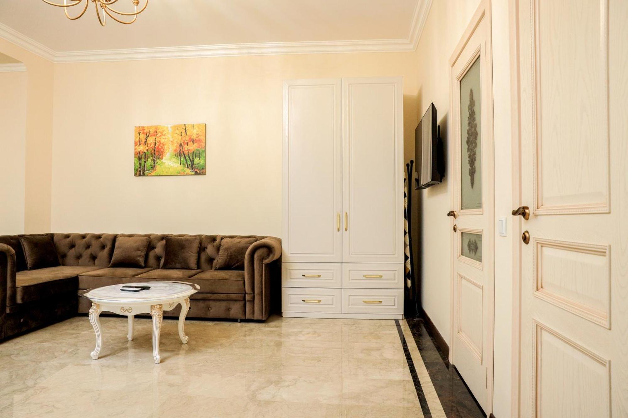 יירבאן 4Elements Apartments מראה חיצוני תמונה