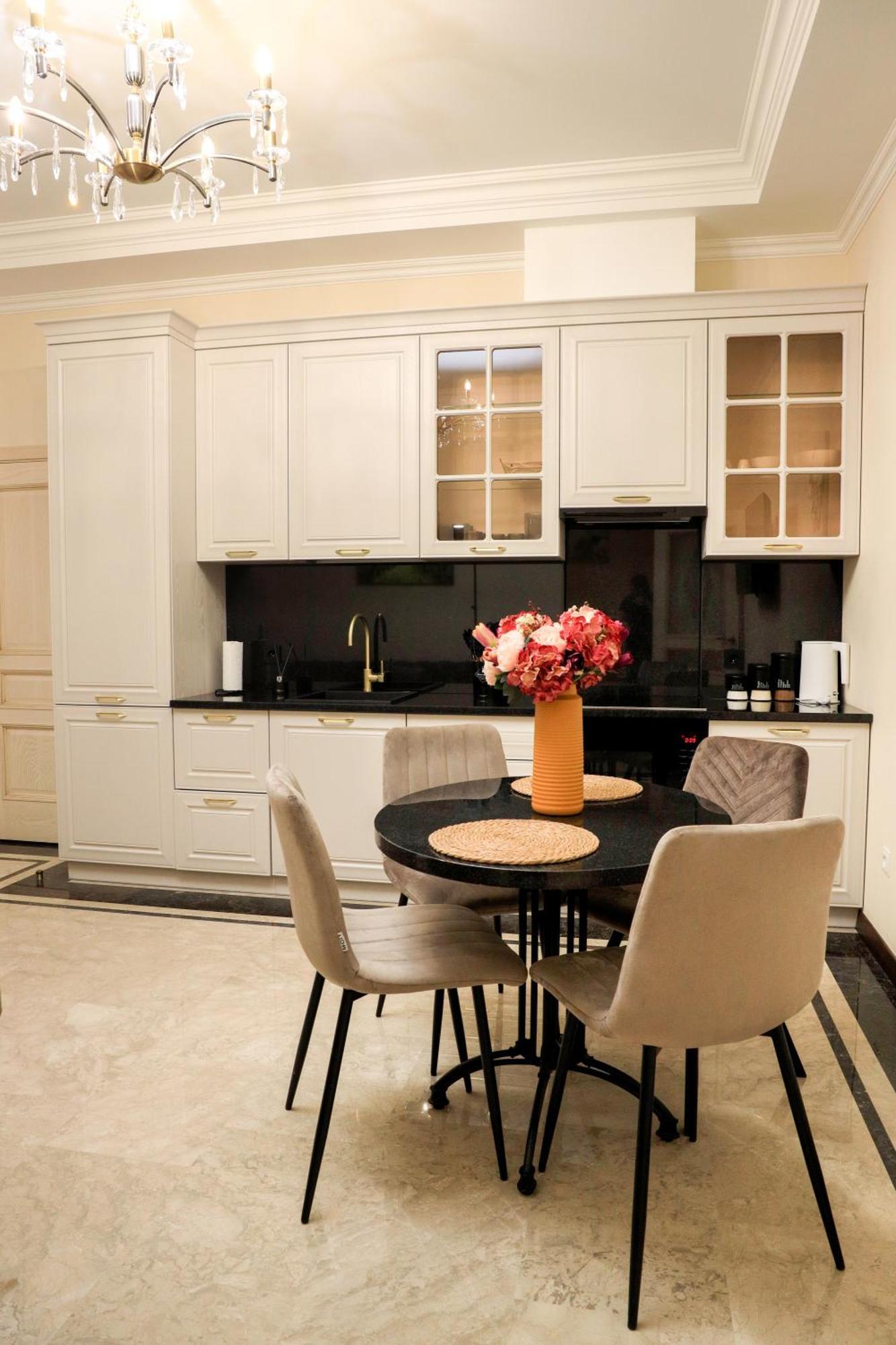 יירבאן 4Elements Apartments מראה חיצוני תמונה