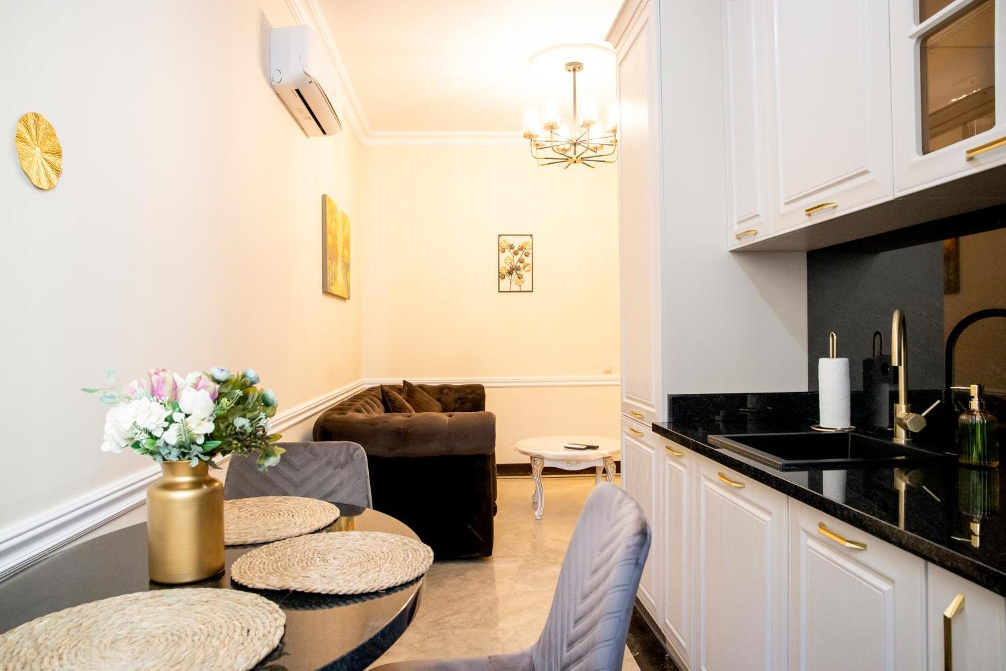 יירבאן 4Elements Apartments מראה חיצוני תמונה